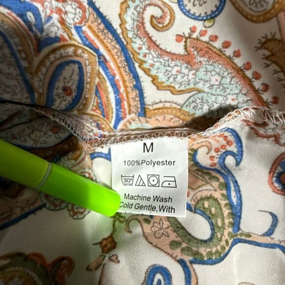 Boho Paisley Print Sleeveless Blouse – Size M - Picture 4 of 5